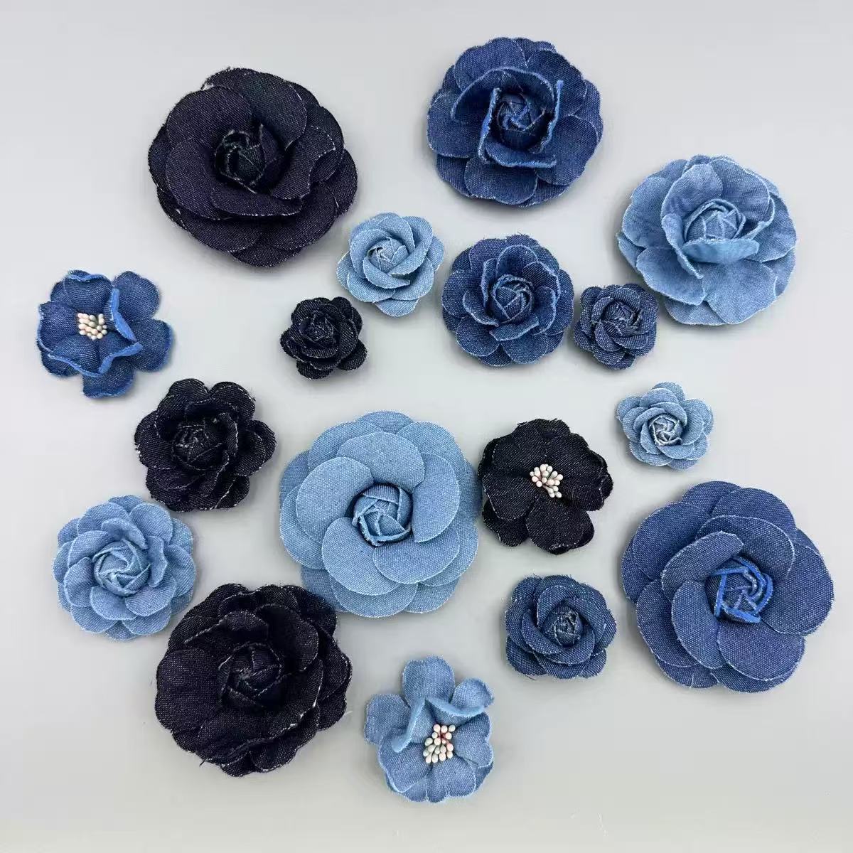 patch bundles with HOST YANG-TIKTOK LIVE BALANCE-HOST YANG