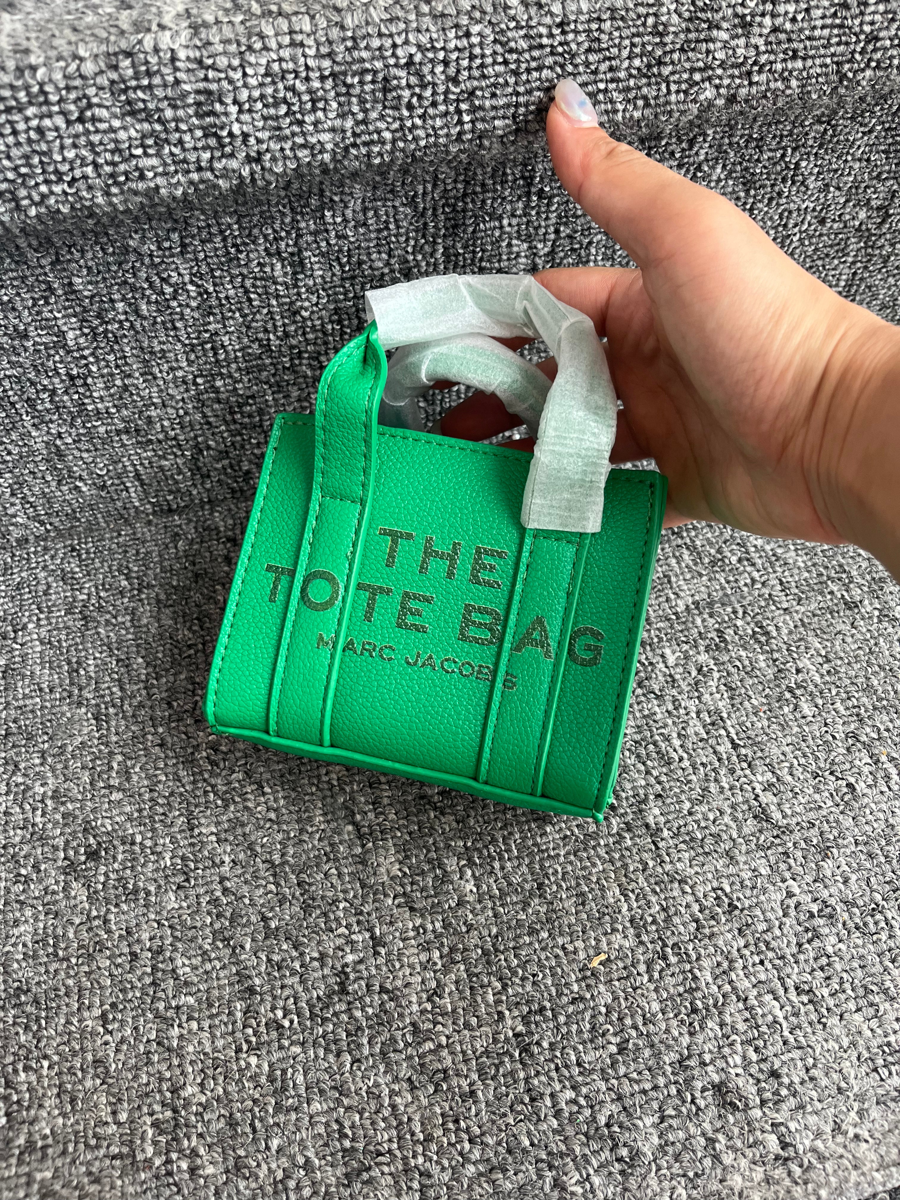 MINI MJTOTE BAG(original without the chain .need buy long chain if need